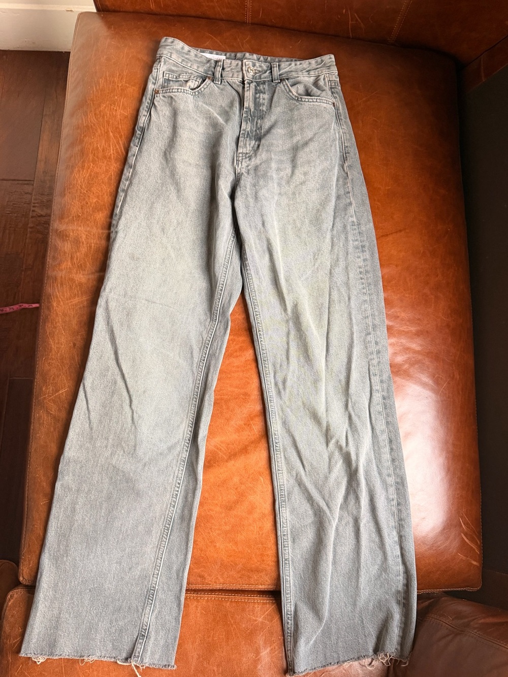 Zara Straight Leg Jeans Gray Size 6